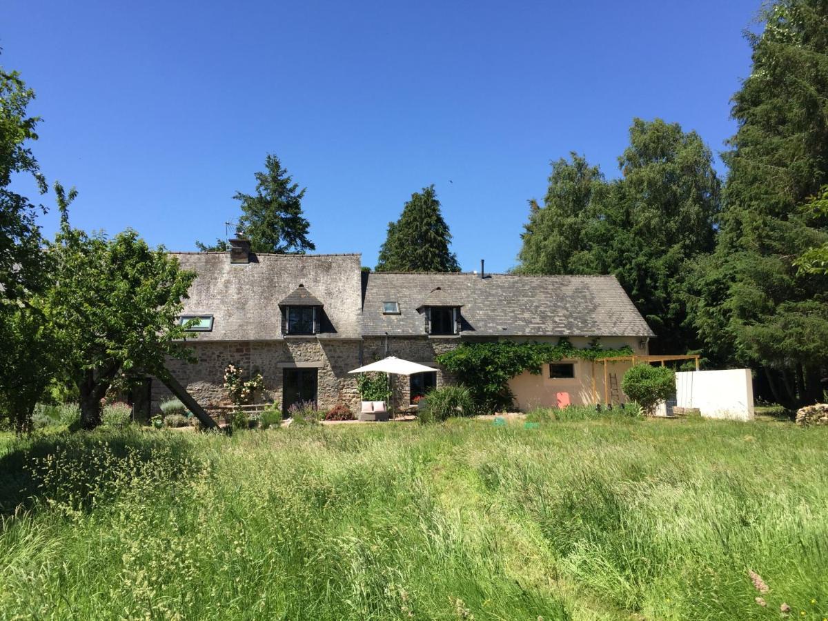 L'Hotie De Broceliande, Au Coeur Des Sites Naturels Et Legendaires Paimpont Exterior photo