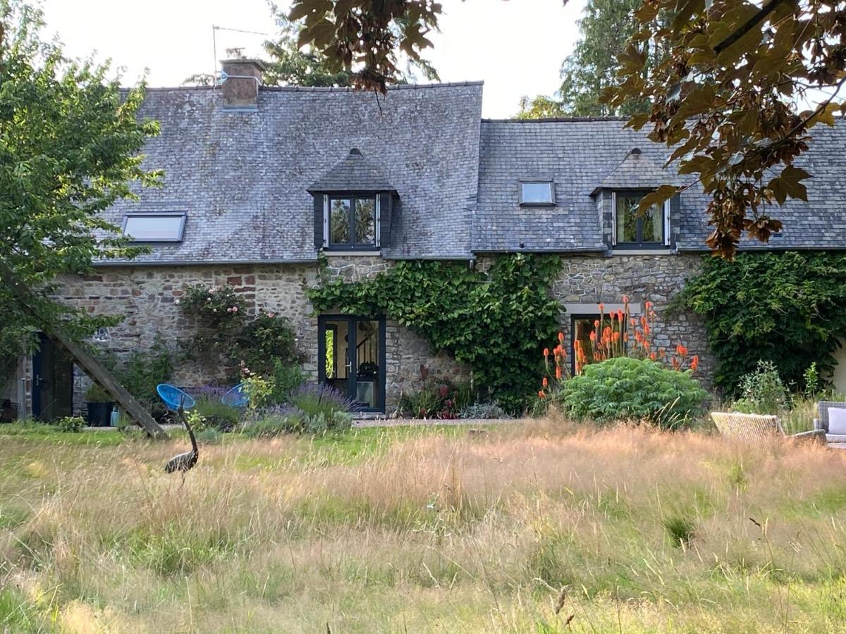 L'Hotie De Broceliande, Au Coeur Des Sites Naturels Et Legendaires Paimpont Exterior photo